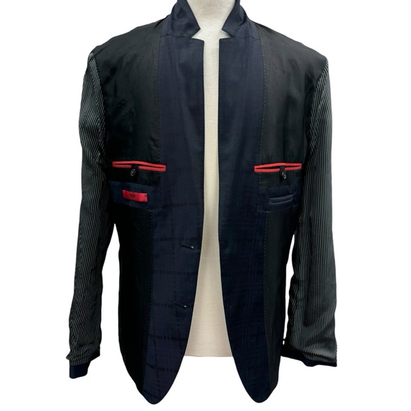 Hugo Boss Blazer Mens 44R Navy Blue Plaid Wool Sport Coat Jacket - Picture 4 of 16